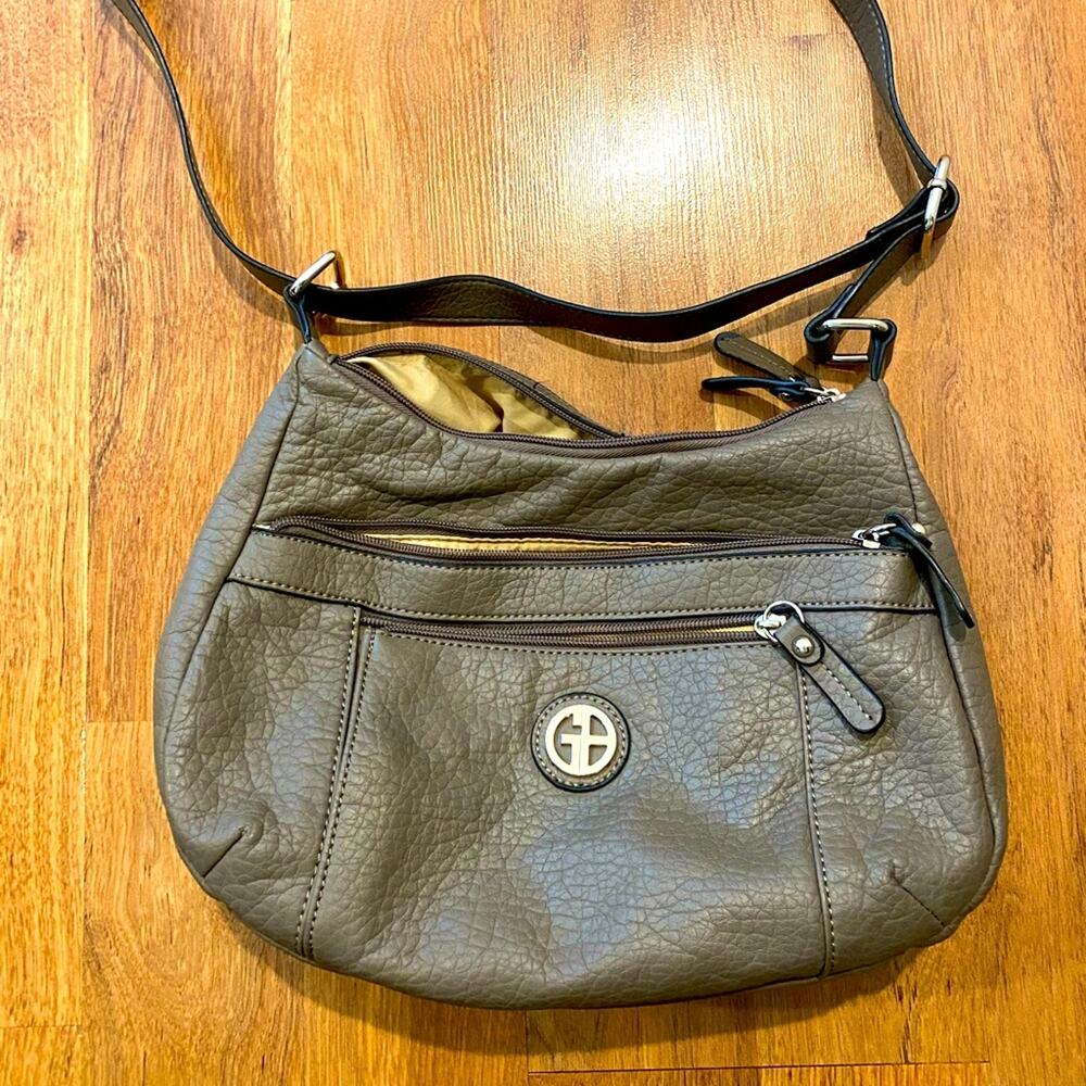 Giani Bernini Pebble Gray Hobo Shoulder Bag Lux Faux Leather - Picture 8 of 12